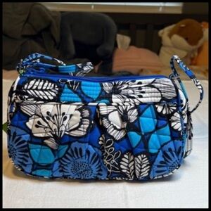 Vera Bradley Frannie- Blue Bayou